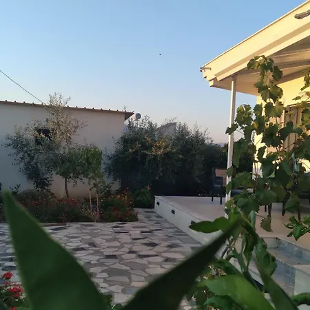 Relax Vacation Дом отдыха